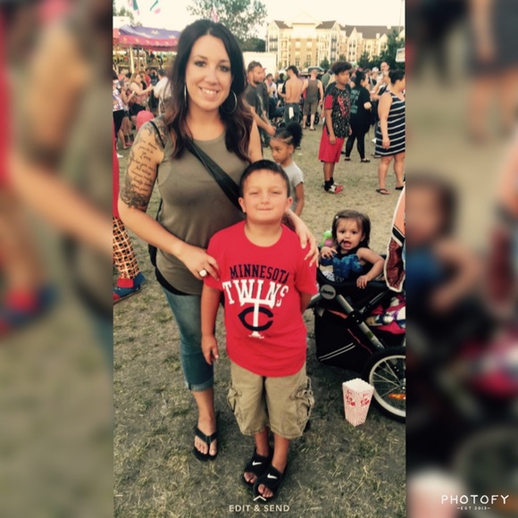 Meet your Posher, Ashley - Picture 4 of 6